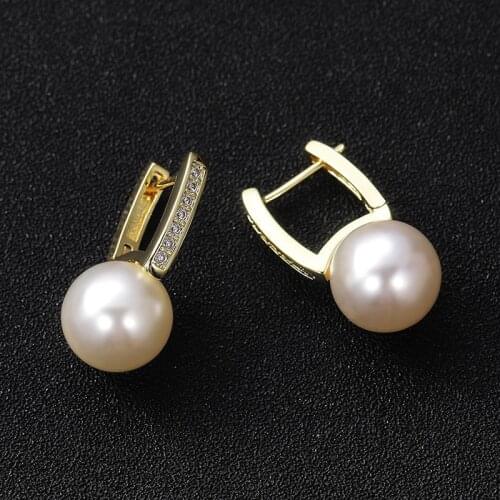 VAGZEB Elegant Imitation Pearl Earrings for Women Wedding Party Dangle Earrings Gold Color Good Quality Female Statement Jewelry
