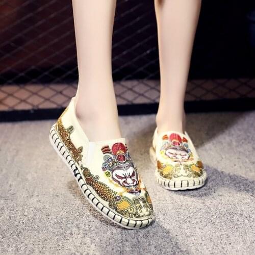 Chinese Style Couple Shoes Embroidered Face Mask Monkey King Breathable Cotton and Linen Casual Shoes Woman Shoes