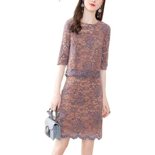 Women Lace Hollow Set Skirt 2021 New Thin Temperament Lace Blouse Half-Length Skirt Lady Fashion Lace Two-Piece Suit Elegant W37