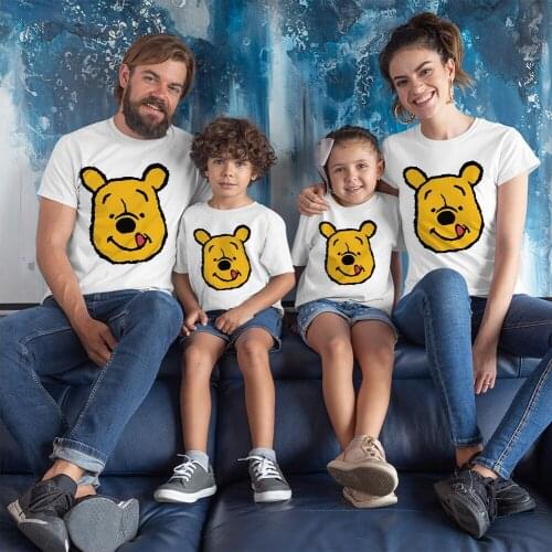 Summer Pooh Print Mom and Daughter Tshirt Dad Son Short Sleeve Winnie the Pooh Graphic Twins Tee Clothes Fashion Family Look