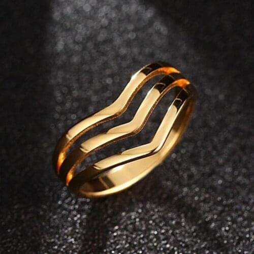 Popular Korean Style 2 Colors Hollow Triangle Slash Geometric Female Zinc Alloy Ring for Women Party Jewelry Accessories