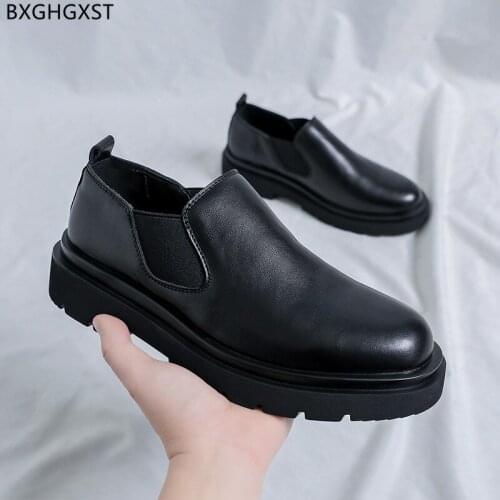 Formal Mens Leather Shoes Italian Loafers Fashion Party Shoes for Men 2021 Black Casual Business Shoes Men Zapatos Hombre Sapato