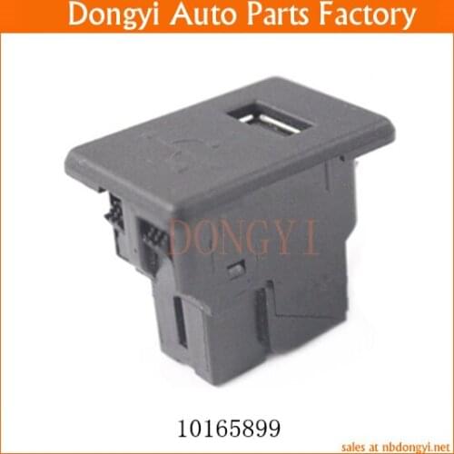 Car USB AUX Port Adapter OE No. 10165899