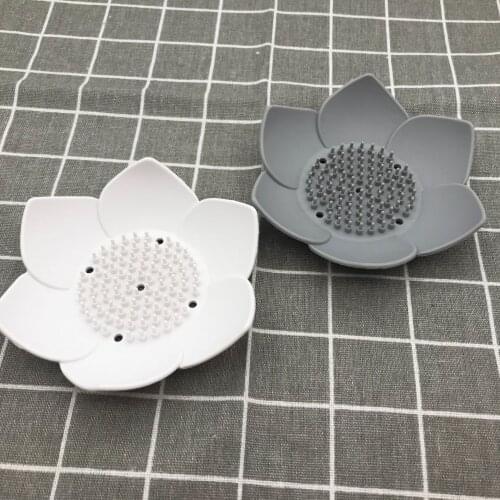 Flowers Lotus Shape Draining Soap Dish Soap Box Plate Holder Portable Punch-free soap tray Bathroom Accessories 1PCS