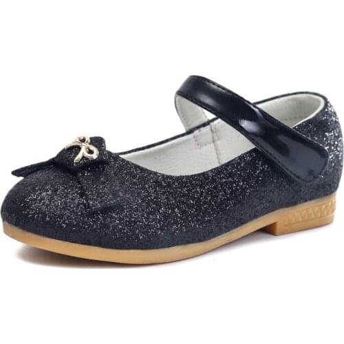 Kids Casual Shoes Girls Wedding Dress Shoes Children Flats Sweet Fashion Leather Girls Princess Dance Shoes Breathable Sandals