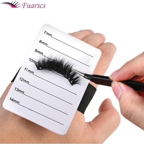 1pcs Fake Eyelash Tray Strip Stand Hand Plate Grafting Stand Palette Eye Lash Grafting Stand Eyelash Display Board Elastic Band
