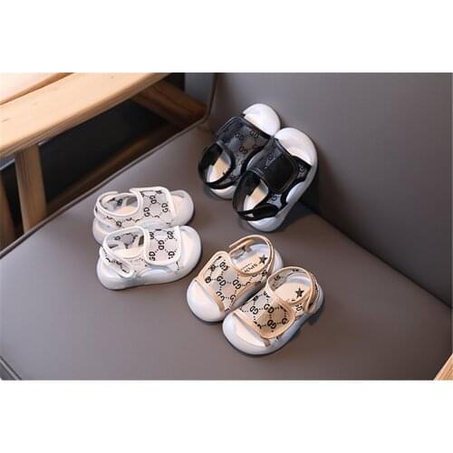 Baby Sandals 0-3 Years Old Boys And Girls Baby Soft-soled Shoes Childrens Breathable Anti-skid Non-slip Beach Sandals New Style