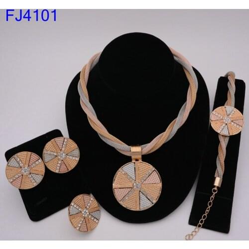 Luxury Female Crystal Jewelry Set Cute Rose Gold Color Stud Earrings For Women Charm Bride Geometry Wedding Chain Necklace