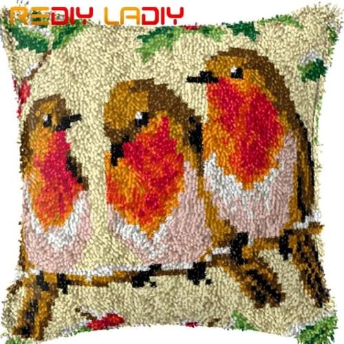 Latch Hook Kits Make Your Own Cushion Robin Birds Pre-Printed Canvas Crochet Pillow Case Latch Hook Cushion Front Hobby & Crafts