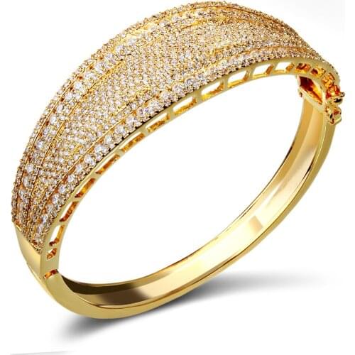 Hot Selling Women Luxury bangles Made with AAA Cubic Zirconia Prong Setting Wedding Bangle White Gold Plating Bridal Jewelry