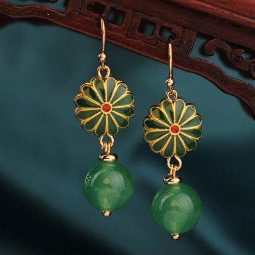 Trend Korea Delicate Vintage Green Flower Small Chrysanthemum Drop Earrings Nature Stones Earrings Ethnic Jewelry for Women