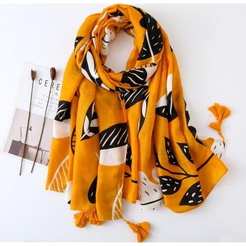 Leaf print scarves Tassels headcloth lady Seaside Keep warm silk Scarf Autumn winter Womens Fashion beach Wrap Pashmina Shawl