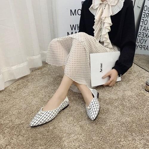 Women Pointed Toe comfortable Flat Slip on Shoes Plaid Ladies Boat Shoes Loafers Ladies shoes Female elegant Literary U25-23