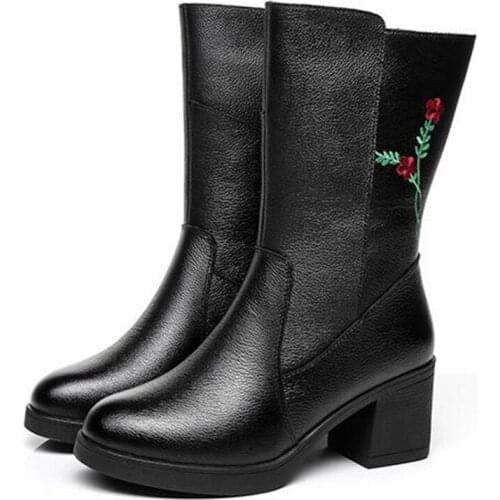 100% Top Cowhide Black Autumn and Winter Boots Embroidered Genuine Leather Boots Fashion Large Size High Heel Shoes Woman Boots