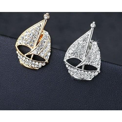 Sailing Boat Brooches Badge Men Women Suit Shirt Clothes Collar Flower Clip Crystal Lapel Pin Accessories Christmas Brooch Gifts