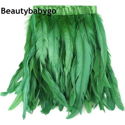 30-35CM 12-14 Inches Deep Green Dyed Rooster coque feather Trims Natural Feathers Lace Sewed On Satin Ribbon Carnival Decoration