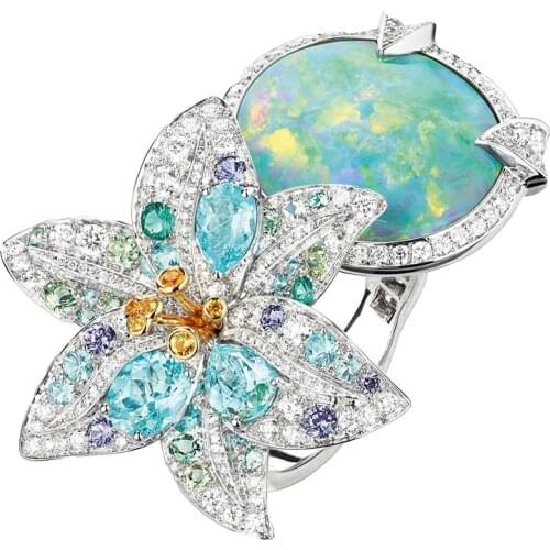 Wholesale Ladies Fashion Colorful Flower Opal White Zirconia Crystal Female Alloy Ring for Women Party Jewelry Accessories