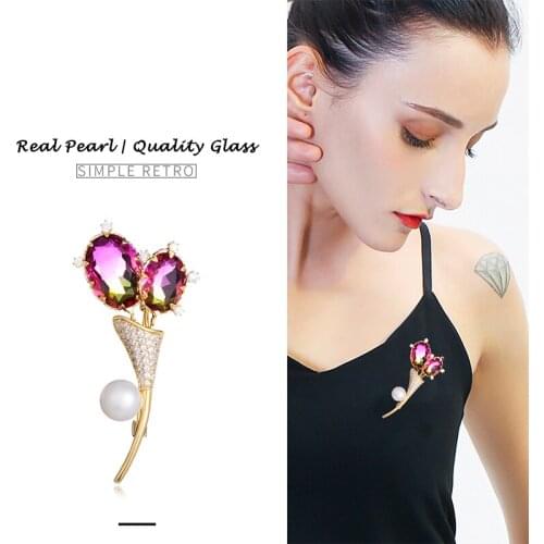 Hongye 2020 Delicate Flowers Pearl Brooches for Women Wedding Party Dress Jewelry Accessories Scarf Buckles 925 Silver pins gift