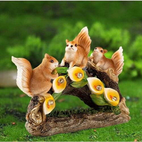 Squirrel Simulation Garden Landscape Statue Lantern Solar LED Light Resin Figurines Outdoor Lawn Courtyard Decorative Sculptures