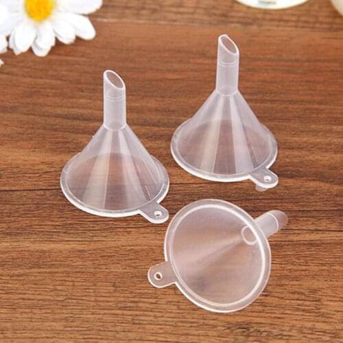 1pc/10pcs Filling Empty Refillable Bottles Packing Tool For Travel Plastic Mini Small Funnels For Perfume Makeup Tool New