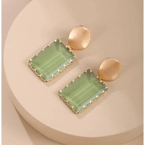 Retro geometric simple earrings square earrings fashion European and American exaggerated acrylic earrings