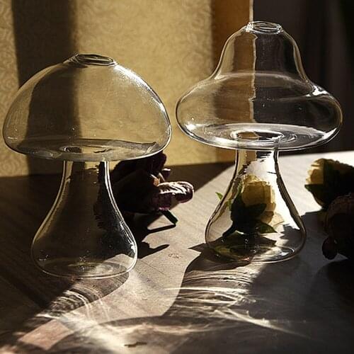 Modern Creative Decoration Glass Crafts Cute Mushroom Shaped Glass Small Vase Hydroponic Plant Flower Vase Home Decoration