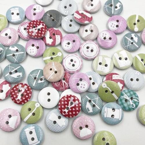 100 pcs Colorful 2 Holes Wood Buttons Craft Scrapbooking Sewing Clothing Accessories 15mm Buttons Painted Sewing Crafts WB697