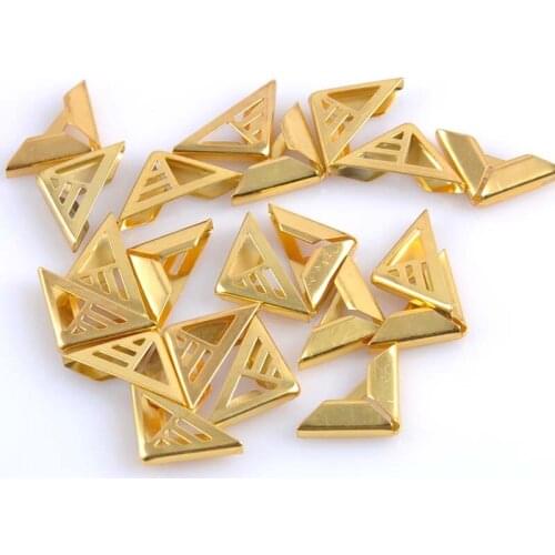 40Pcs Metal Book Corner Trilateral Albums Menus Folders Box Corner Protectors For Decor Gold Decoration 16x16x2.5mm CP1059