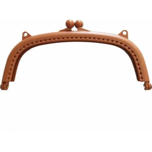 16 cm Plastic Wallet Clip Tan