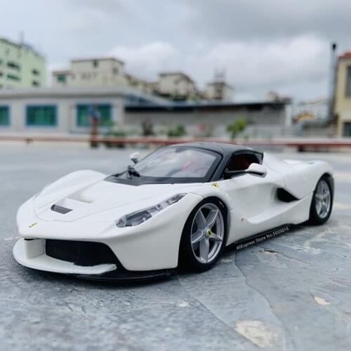 Bburago 1:24 LAFerrari Ferrari Car Model Die-casting Metal Model Children Toy Boyfriend Gift Simulated Alloy Car Collection