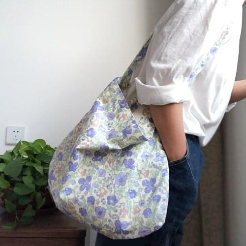 Korean Floral Shoulder Bag Thin Light Crossbody Bag Large Women Vintage Flower Messenger Bag Female Sling Handbag High Quality