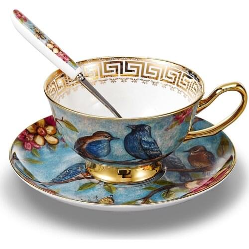 Top Grade Nordic Bone China Coffee Cup Creative European Tea Cup Set And Saucer Home Party Afternoon Tea Teacup Porcelain Nice G