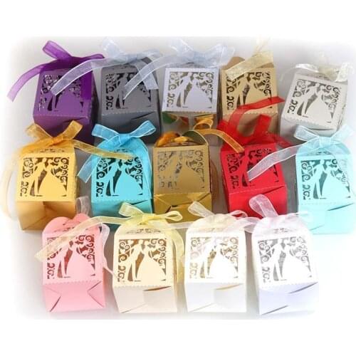 Laser Hollow Lovers Valentines Day Decoration Paper Colorful Ribbon Case Wedding Candy Box Chocolate Packaging Box xx264