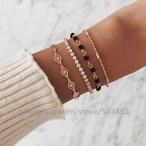 Ciliva Bracelets With Pendants