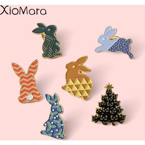 Design Multidimensional Animals Enamel Pin Cartoon Rabbit Brooches Cute Animal For Women Lapel Pin Badge Jewelry Gifts Wholesale