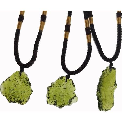 Natural Crystal Energy Stone Necklace Moldavite Crystal Necklace Irregular Stone Pendant Charm Necklace Gift