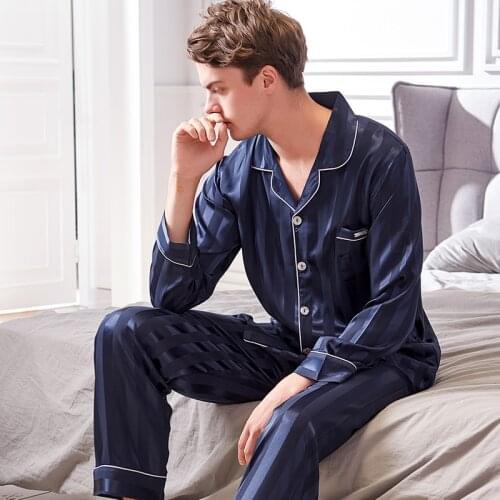 Xifenni Faux Silk Pajamas Male 2020 Autumn New Silky Ice Silk Sleepwear Man Long-Sleeve Fashion Striped Pajama Sets 9004