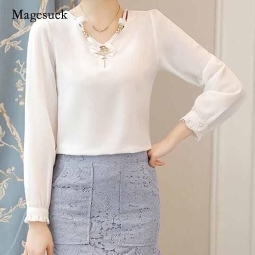 2020 Autumn New Fashion All-match Long Sleeve Tops Plus Size Solid V-neck Chiffon Blouse Shirt Female Bottoming Shirts 10281