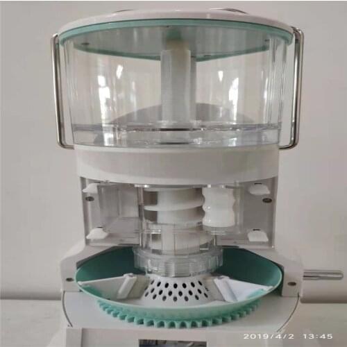 Wholesale handy operate jiaozi dumpling making machine for home use
