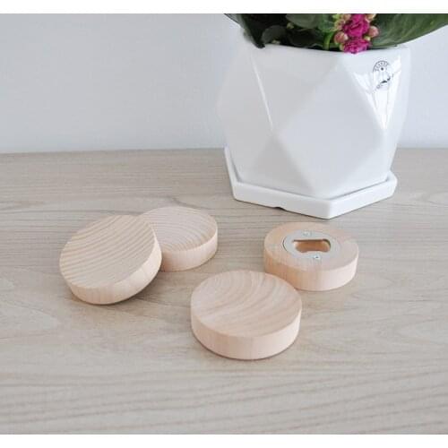 Pack of 50 Round Wooden Magnetic Bottle Openers Wood Fridge Magnet Beer Bottle Opener Refrigerator Magnets Wholesale 63mm x 15mm