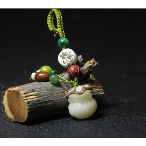 Original natural bodhi root purse cute keychain car key chain pendant waistband unisex safety lucky charm car accessories anime