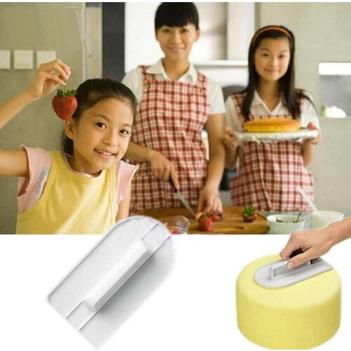 Creative Kitchen Gadget Cake Decorating Tool Cake Smoother Polisher Tool
