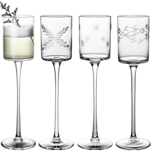 2Pcs Champagne Glass Wedding Supplies Work-Cut Goblet Toasting Champagne Cocktail Flutes Bride Groom Gifts Stars Crystal Cup