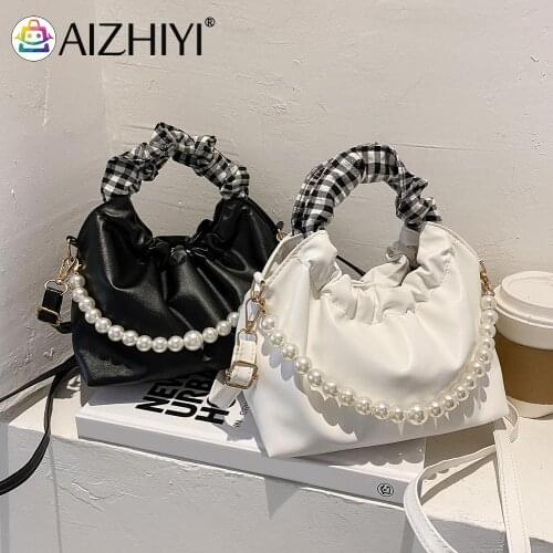 2021 Women Fashion Pleated Bags Luxurious PU Leather Messenger Bag Pearl Chain Solid Color Shoulder Crossbody Bag