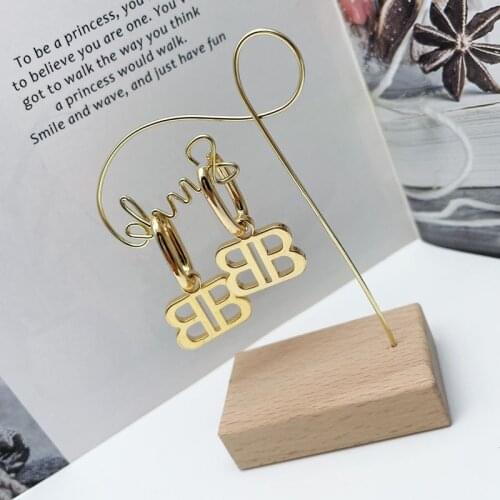 2020 NEW HOT SALE Fashion Women Earrings Elegant Cute Gold Metal Jewelry For Women Making Jewelry Gift Wedding Holiday Party