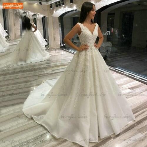 Elegant V Neck Wedding Gowns Sleeveless 2021 Vestido De Noiva Lace Appliqus Beaded Ball Gown Bride Dresses Luxury Robe De Mariee