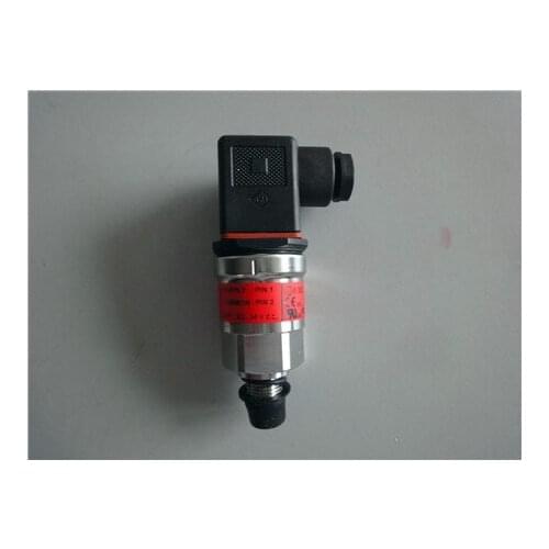 PRESSURE TRANSMITTER MBS3050 060G3557