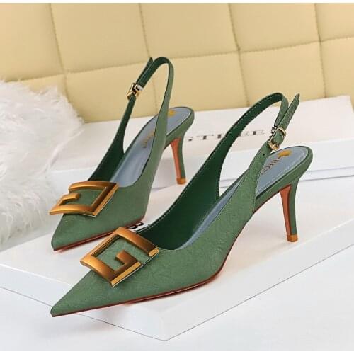 European and American Fashionable Womens Shoes High Heels, Shallow Mouth, Pointed Hollow Metal Square Buckle Single Shoes