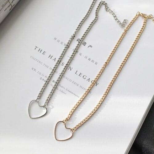 Hollow Heart Choker Necklaces For Women Clavicle Colar Statement Necklace Collares Heart Dainty Pendant Necklace Gift
