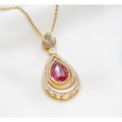 Yunkingdom Fashion Jewelry Luxury Big Pendant Choker Red Crystal Gold Color Long Necklaces for Women